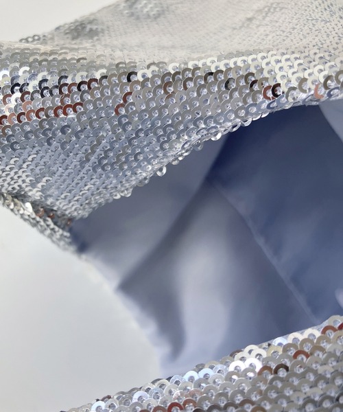 AS KNOW AS plus（アズノゥアズプラス）の「キラキラ スパンコールバッグ（ハンドバッグ・レディース・ブラック/シルバー・FREE）」の9枚目の写真