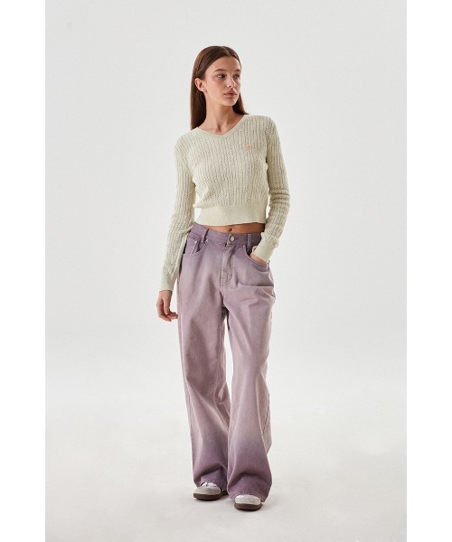 KIRSH（キルシー）の「KIRSH SMALL CHERRY V-NECK CABLE CROP KNIT/キルシー スモールチェリー Vネック ケーブル クロップ ニット（ニット/セーター・レディース・オートミール/サーモンピンク/ブラック・ONE SIZE）」の6枚目の写真