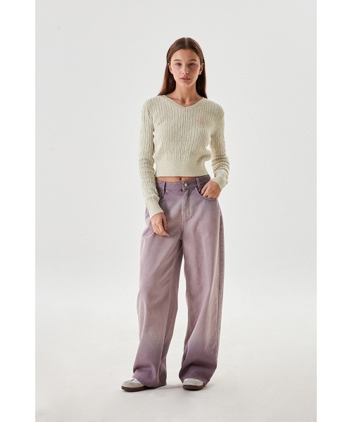 KIRSH（キルシー）の「KIRSH SMALL CHERRY V-NECK CABLE CROP KNIT/キルシー スモールチェリー Vネック ケーブル クロップ ニット（ニット/セーター・レディース・オートミール/サーモンピンク/ブラック・ONE SIZE）」の10枚目の写真