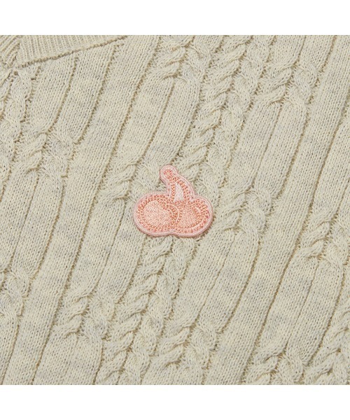 KIRSH（キルシー）の「KIRSH SMALL CHERRY V-NECK CABLE CROP KNIT/キルシー スモールチェリー Vネック ケーブル クロップ ニット（ニット/セーター・レディース・オートミール/サーモンピンク/ブラック・ONE SIZE）」の21枚目の写真