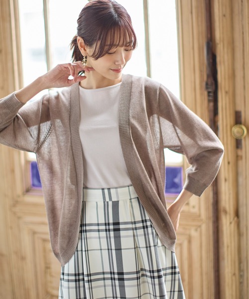 Honeys(ハニーズ)の「8分袖ラウンドカーディガン(カーディガン/ボレロ・レディース・ベージュ系その他/グリーン系その他/グレー系その他/ピンク系その他/ブルー系その他/パープル系その他/ブラック/モカ/オフホワイト・LL/M/L)」の4枚目の写真