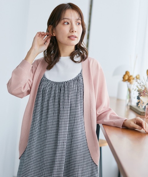 Honeys(ハニーズ)の「8分袖ラウンドカーディガン(カーディガン/ボレロ・レディース・ベージュ系その他/グリーン系その他/グレー系その他/ピンク系その他/ブルー系その他/パープル系その他/ブラック/モカ/オフホワイト・LL/M/L)」の18枚目の写真