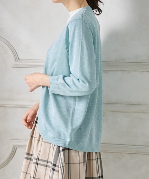 Honeys(ハニーズ)の「8分袖ラウンドカーディガン(カーディガン/ボレロ・レディース・ベージュ系その他/グリーン系その他/グレー系その他/ピンク系その他/ブルー系その他/パープル系その他/ブラック/モカ/オフホワイト・LL/M/L)」の10枚目の写真