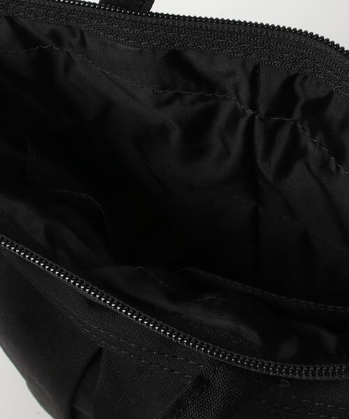 SML（エスエムエル）の「SML/エスエムエル　ヘルメットバッグ　HELMET BAG SS（ショルダーバッグ・メンズ・ネイビー/カーキ/ブラック/イエロー/パープル・FREE）」の8枚目の写真