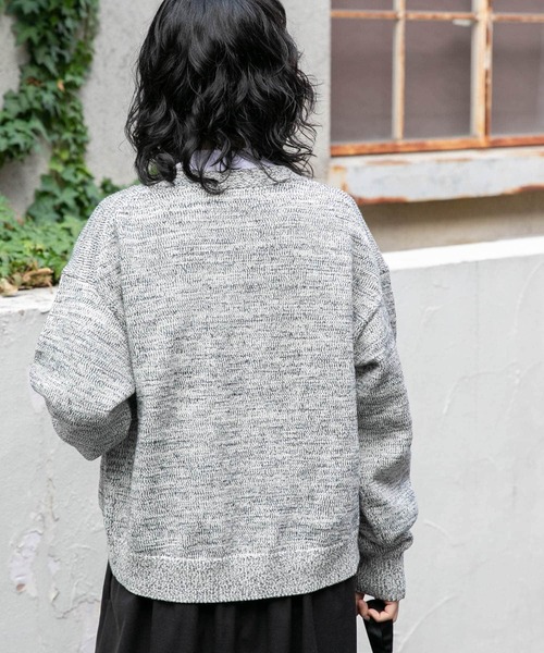 FORK&SPOON（フォークアンドスプーン）の「FORK&SPOON　ミックスヤーンVネックカーディガン（カーディガン/ボレロ・レディース・ネイビー/ベージュ・1）」の10枚目の写真