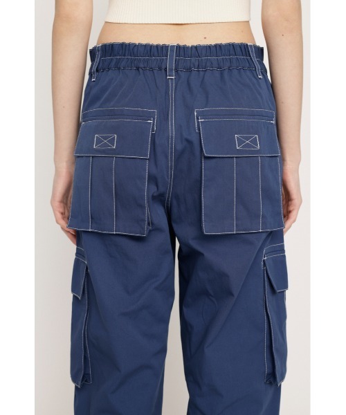 SLY（スライ）の「MANY POCKET STRAIGHT WORK PT メニー ポケット ストレート ワークパンツ / セットアップ可（カーゴパンツ・レディース・ブラック/ネイビー・1/2）」の10枚目の写真