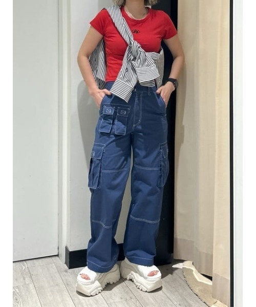 SLY（スライ）の「MANY POCKET STRAIGHT WORK PT メニー ポケット ストレート ワークパンツ / セットアップ可（カーゴパンツ・レディース・ブラック/ネイビー・1/2）」の18枚目の写真