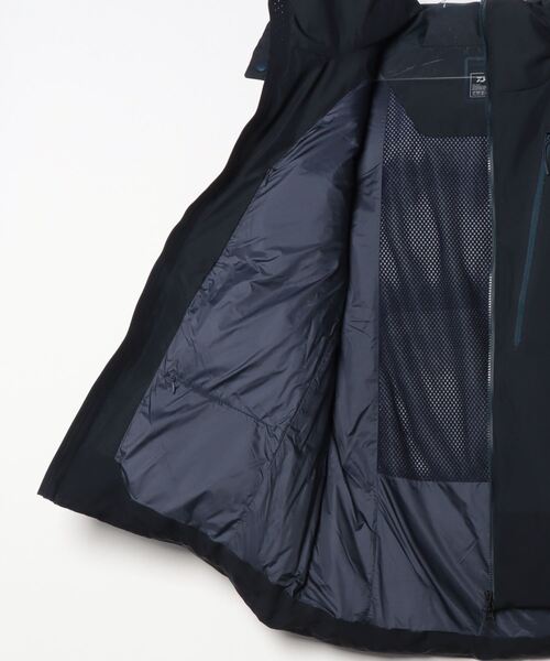 DAIWA LIFESTYLE（ダイワライフスタイル）の「DAIWA LIFESTYLE / ダイワライフスタイル：EXPEDITION DOWN VEST GORE-TEX：DV-093-1023WEX[STD]（ダウンベスト・メンズ・ネイビー・L/M）」の3枚目の写真