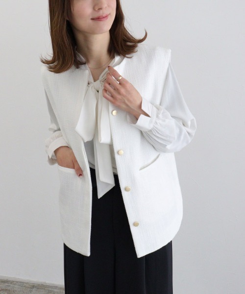 Pierrot(ピエロ)の「2wayボウタイツイードジレ(ベスト・レディース・ブラック/オフホワイト・L/M)」の20枚目の写真