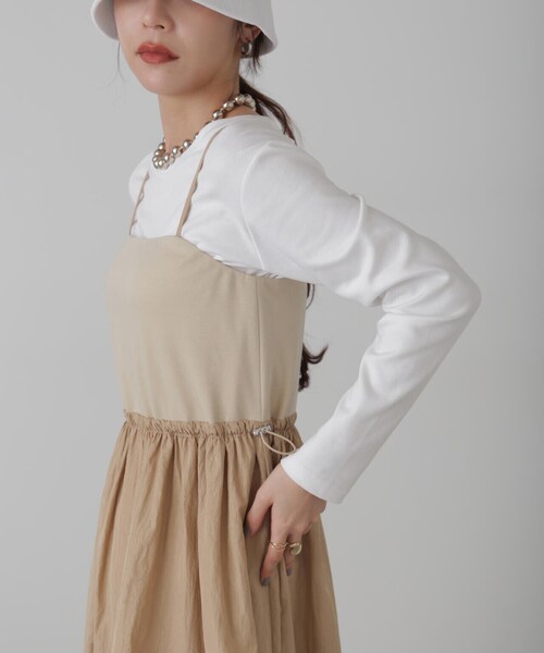 FREE'S MART（フリーズマート）の「◆異素材ドッキングキャミワンピース（ワンピース・レディース・ブラック/グレー/ベージュ・SMALL/MEDIUM）」の5枚目の写真