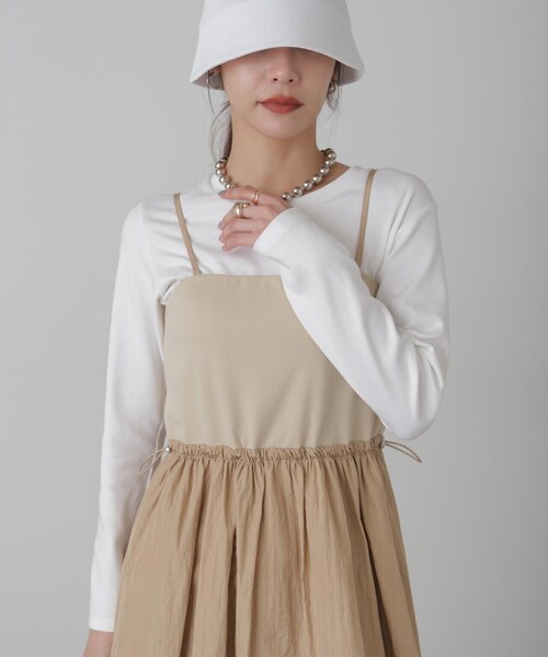 FREE'S MART（フリーズマート）の「◆異素材ドッキングキャミワンピース（ワンピース・レディース・ブラック/グレー/ベージュ・SMALL/MEDIUM）」の6枚目の写真