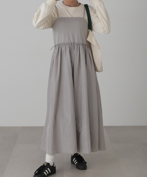 FREE'S MART（フリーズマート）の「◆異素材ドッキングキャミワンピース（ワンピース・レディース・ブラック/グレー/ベージュ・SMALL/MEDIUM）」の2枚目の写真