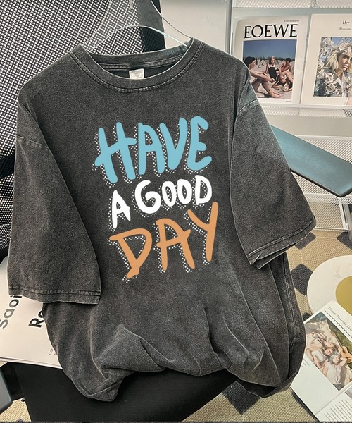 ARCADE(アーケード)の「ピグメント加工 古着風 オーバーサイズ プリント 半袖 Tシャツ(Tシャツ/カットソー・レディース・ブラック系その他2/ブラック系その他/ブラック系その他3/ブラック系/ブラック系2/ブラック系その他4/ブラック系その他5/ブラック系その他6/ブラック系その他7・FREE)」の4枚目の写真