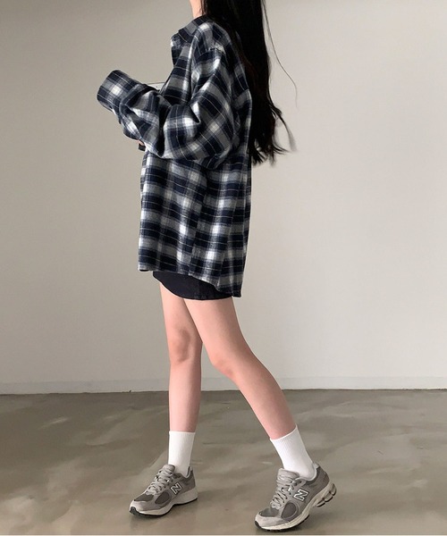 MAISON DE THERESE(メゾン ド テレーズ)の「ゆったりチェックのシャツ(シャツ/ブラウス・レディース・ネイビー・M/S)」の19枚目の写真