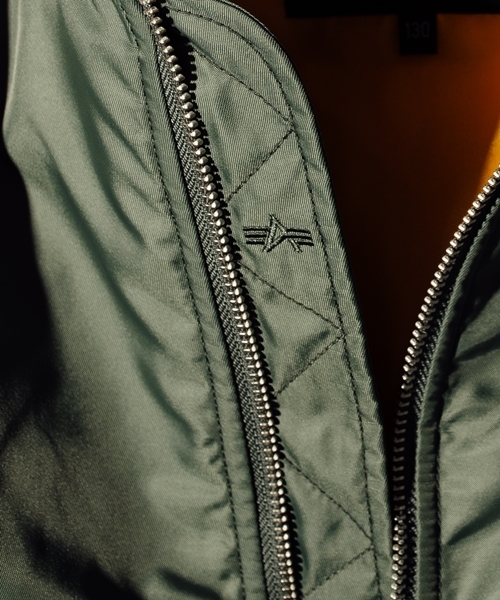 SHIPS KIDS（シップスキッズ）の「ALPHA:KIDS MA-1◆（ブルゾン・キッズ・オリーブ/ネイビー・110/120/100/130/140）」の7枚目の写真