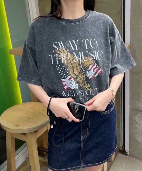 WEGO（ウィゴー）の「WEGO/ヴィンテージウォッシュグラフィックTシャツ（Tシャツ/カットソー・レディース・グレー系その他/スミクロ/その他1/その他2/その他3/その他5/その他4/その他6/その他7/その他8・FREE）」の20枚目の写真