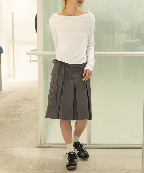 3.3 Field Trip （3.3フィールドトリップ）の「3.3 Field Trip／オフショル長袖T 2117328（Tシャツ/カットソー・レディース・ホワイト/チャコール・FREE）」の14枚目の写真