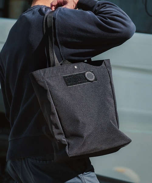 GORDON MILLER(ゴードンミラー)の「GORDON MILLER(ゴードンミラー)CORDURA(コーデュラ)2WAYトートバッグ(マザーズバッグ・レディース・ブラック・F)」の4枚目の写真