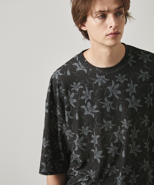 EMMA CLOTHES(エマクローズ)の「サマーパイルオールオーバーパターンルーズ半袖Tシャツ/アブストラクト/フラワー EMMA CLOTHES 2024SS(Tシャツ/カットソー・メンズ・グレー系/ブラック系/ブラック/グレー・L/M)」の10枚目の写真