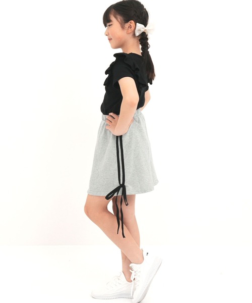 Bee des Bee（ビーデスビー）の「サイドラインスカート（スカート・キッズ・ブラック/杢グレー・110cm/120cm/130cm/140cm/150cm）」の3枚目の写真