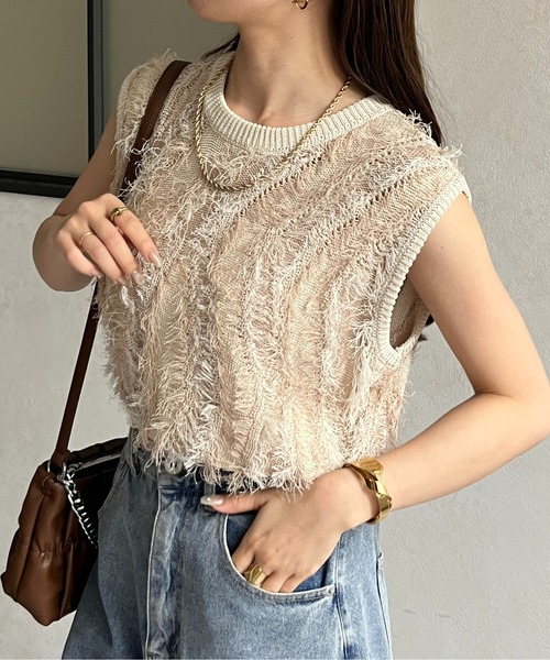 ✨新品未使用か✨CABaN ノースリーブニット ブラウン・アイボリー ファインポリエステル ビッグカラーノースリーブプルオーバー