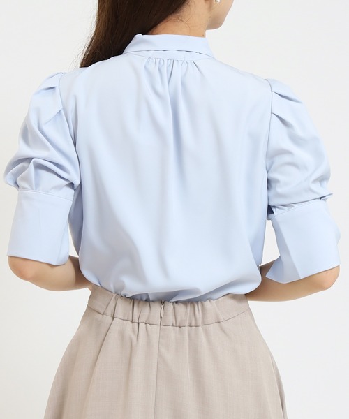 ASTORIA ODIER（アストリアオディール）の「とろみボウタイブラウス（シャツ/ブラウス・レディース・ピンクベージュ/サックスブルー/ホワイト/カーキ・MEDIUM）」の7枚目の写真