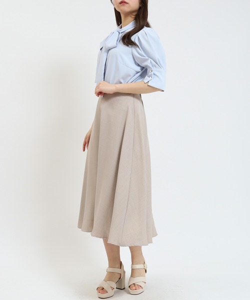 ASTORIA ODIER（アストリアオディール）の「とろみボウタイブラウス（シャツ/ブラウス・レディース・ピンクベージュ/サックスブルー/ホワイト/カーキ・MEDIUM）」の10枚目の写真