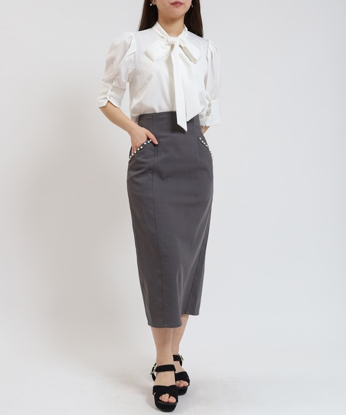 ASTORIA ODIER（アストリアオディール）の「とろみボウタイブラウス（シャツ/ブラウス・レディース・ピンクベージュ/サックスブルー/ホワイト/カーキ・MEDIUM）」の13枚目の写真