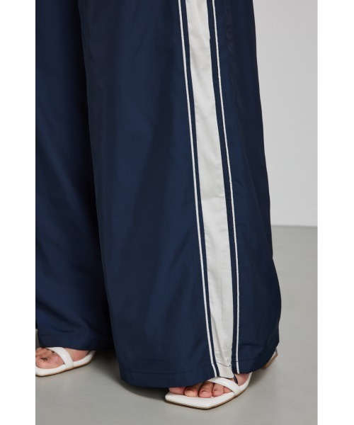 rienda（リエンダ）の「サイドラインワイドトラックパンツ（カーゴパンツ・レディース・ピンク/ホワイト/ネイビー・MEDIUM/SMALL）」の22枚目の写真