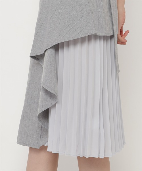 REDYAZEL（レディアゼル）の「ノースリーブサイドプリーツワンピース（ワンピース・レディース・ブルー/グレー/グリーン/ベージュ・SMALL/MEDIUM）」の6枚目の写真