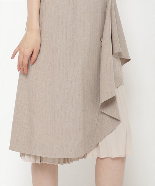 REDYAZEL（レディアゼル）の「ノースリーブサイドプリーツワンピース（ワンピース・レディース・ブルー/グレー/グリーン/ベージュ・SMALL/MEDIUM）」の13枚目の写真