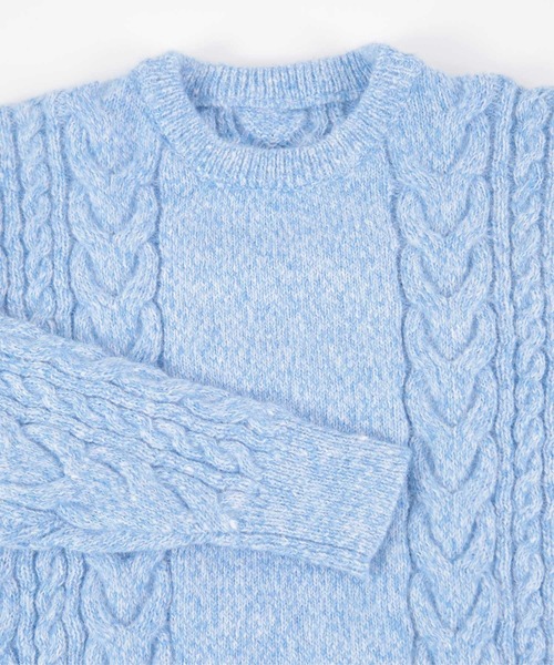 miette(ミエット)の「オーバーサイズケーブル編みニット(ニット/セーター・レディース・ブルー系その他/ホワイト系その他・FREE)」の5枚目の写真