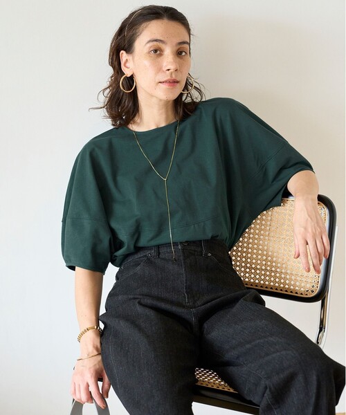 UNFILO（アンフィーロ）の「ランタンスリーブ Tシャツ（Tシャツ/カットソー・レディース・黄土色系/ブラック系/ダークグリーン系/ホワイト系・SMALL/MEDIUM）」の4枚目の写真