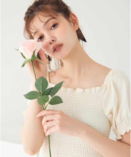 REDYAZEL(レディアゼル)の「シャーリングカットドッキングワンピース(ワンピース・レディース・ブラック/オフホワイト・FREE)」の18枚目の写真