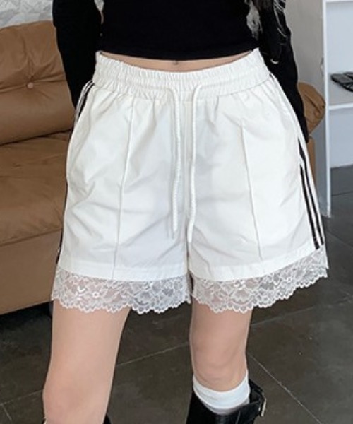 Vipoa(ヴィポア)の「Lace side line short pants(その他パンツ・レディース・ブラック/ホワイト・FREE)」の11枚目の写真