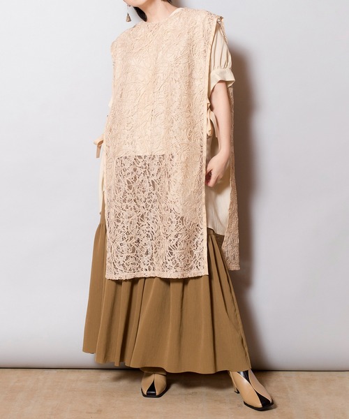 OSMOSIS（オズモーシス）の「サイドリボンレースベスト（ベスト・レディース・ベージュ/ブラック/アイボリー・ONE SIZE）」の13枚目の写真