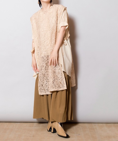 OSMOSIS（オズモーシス）の「サイドリボンレースベスト（ベスト・レディース・ベージュ/ブラック/アイボリー・ONE SIZE）」の12枚目の写真