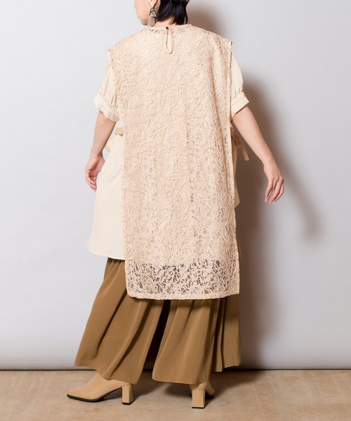 OSMOSIS（オズモーシス）の「サイドリボンレースベスト（ベスト・レディース・ベージュ/ブラック/アイボリー・ONE SIZE）」の9枚目の写真