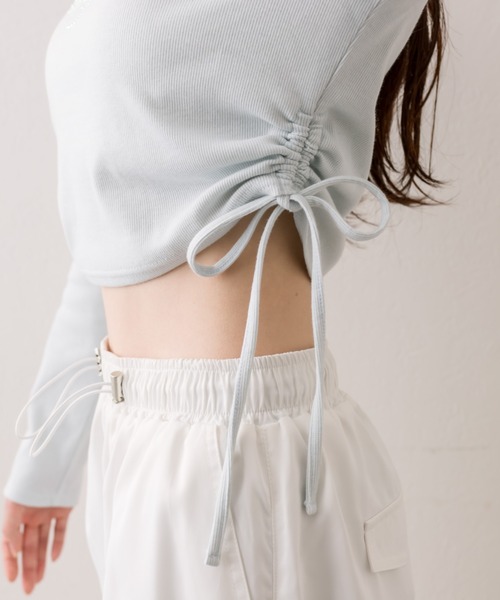 OLIVE des OLIVE(オリーブデオリーブ)の「きらきらドロストTシャツ(Tシャツ/カットソー・レディース・ブラウン/ピンク/ブラック/サックスブルー/オフホワイト・FREE)」の21枚目の写真