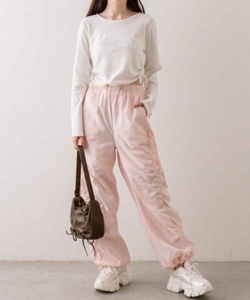 OLIVE des OLIVE(オリーブデオリーブ)の「きらきらドロストTシャツ(Tシャツ/カットソー・レディース・ブラウン/ピンク/ブラック/サックスブルー/オフホワイト・FREE)」の10枚目の写真