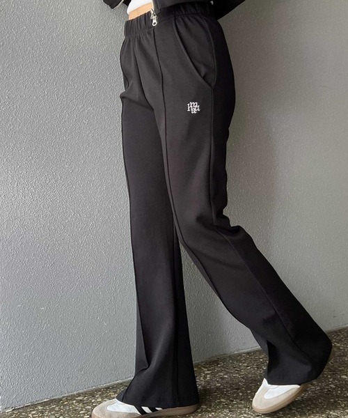muahmuah(ムーアムーア)の「A'GEM/9 × .kom 『muah muah/ムーアムーア』 LOGO STITCH LINE PANTS/ロゴステッチ ラインパンツ(その他パンツ・レディース・ブラック/アイボリー・FREE)」の11枚目の写真