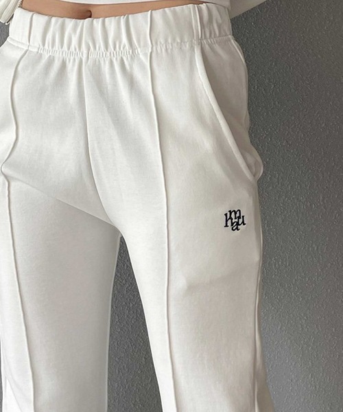 muahmuah(ムーアムーア)の「A'GEM/9 × .kom 『muah muah/ムーアムーア』 LOGO STITCH LINE PANTS/ロゴステッチ ラインパンツ(その他パンツ・レディース・ブラック/アイボリー・FREE)」の3枚目の写真