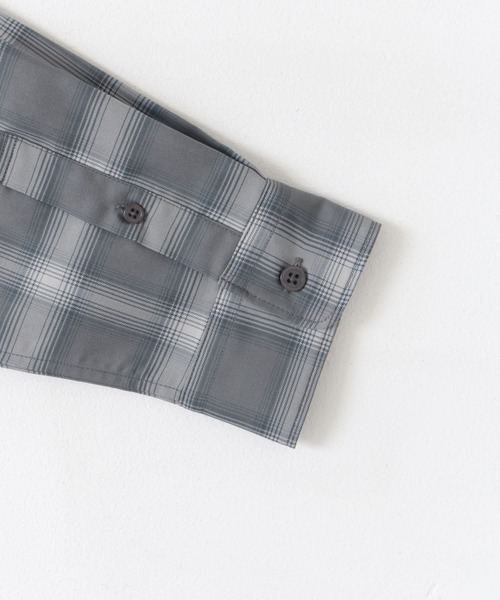 URBAN RESEARCH DOORS(アーバンリサーチドアーズ)の「『吸水速乾』セオアルファオンブレチェックシャツ(シャツ/ブラウス・メンズ・ブラック系その他/グレー系その他・MEDIUM/LARGE)」の14枚目の写真