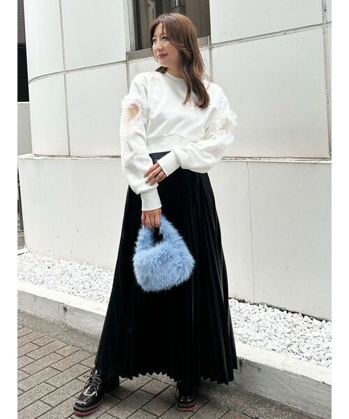 MERCURYDUO（マーキュリーデュオ）の「アームモチーフ裏毛カットソー（Tシャツ/カットソー・レディース・オフホワイト/ライトグレー・FREE）」の4枚目の写真