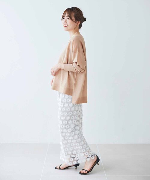 le.coeur blanc(ルクールブラン)の「シアーガーターキリカエプルオーバー(ニット/セーター・レディース・ブラック/ブルー/ベージュ・38)」の8枚目の写真