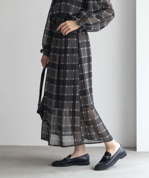 HusHusH(ハッシュアッシュ)の「HusHusH チェックプリントシフォンスカート(スカート・レディース・チャコールグレー/ベージュ・M/L)」の14枚目の写真