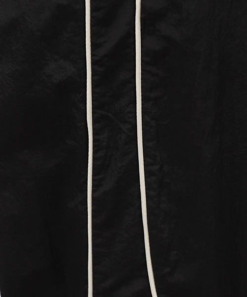 LAKOLE(ラコレ)の「コードライントラックパンツ/143838(その他パンツ・レディース・グレー/ブラック/アイボリー・FREE)」の6枚目の写真