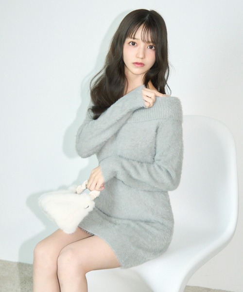 TITTY&CO.（ティティーアンドコー）の「シャギーオフショルミニワンピース（ワンピース・レディース・モカ/レッド/グレー/ブラック・FREE）」の7枚目の写真