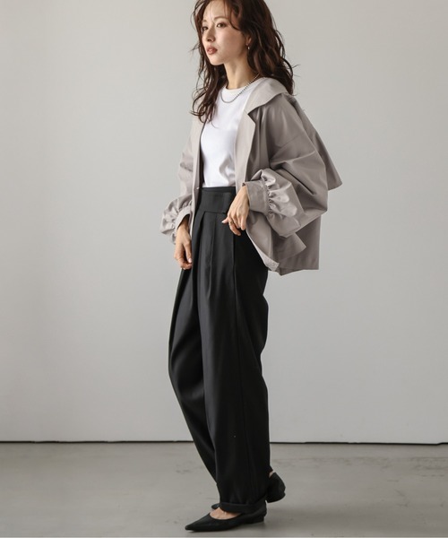 AMELY（エミリー）の「バックフリルテーラードブルゾン（ブルゾン・レディース・ベージュ系その他/グレイッシュベージュ/ブラック/ベージュ・フリー）」の18枚目の写真
