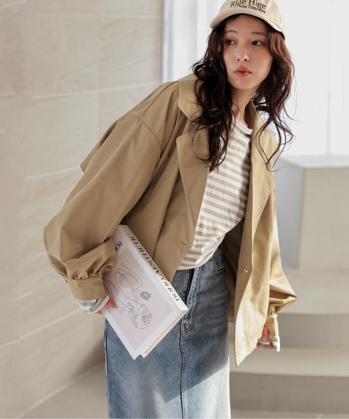 AMELY（エミリー）の「バックフリルテーラードブルゾン（ブルゾン・レディース・ベージュ系その他/グレイッシュベージュ/ブラック/ベージュ・フリー）」の7枚目の写真